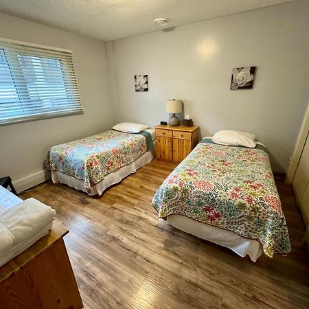 ססקאטון Laura'S Lodge מראה חיצוני תמונה
