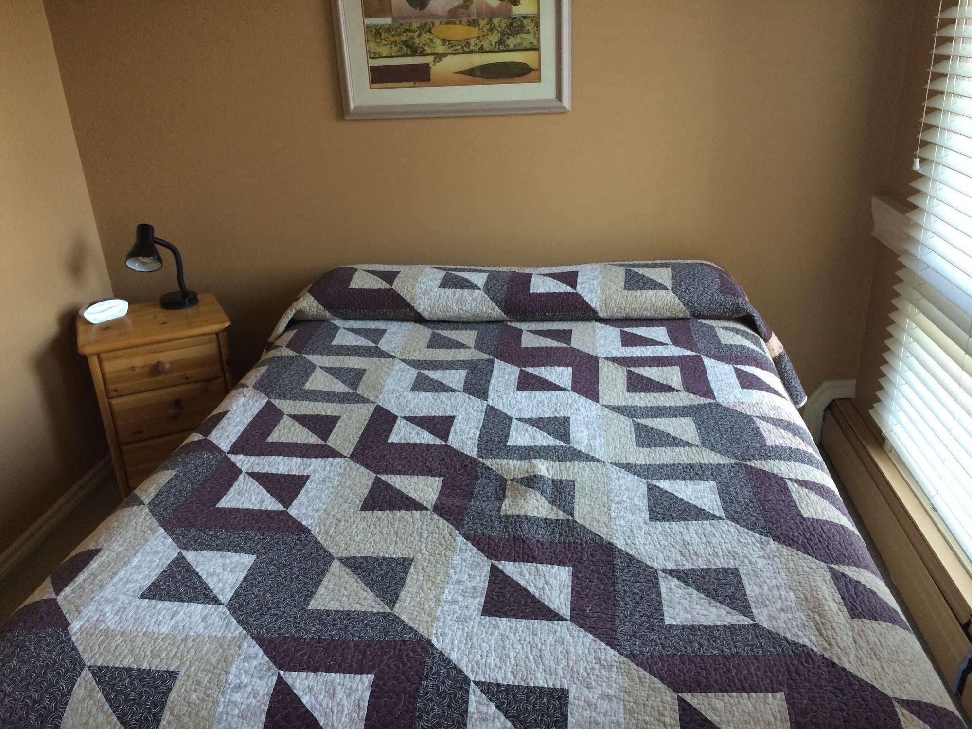 ססקאטון Laura'S Lodge מראה חיצוני תמונה